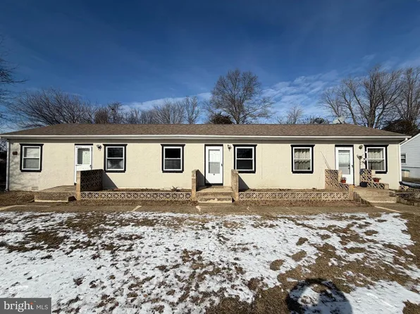 2707 Monmouth Rd, Jobstown, NJ 08041