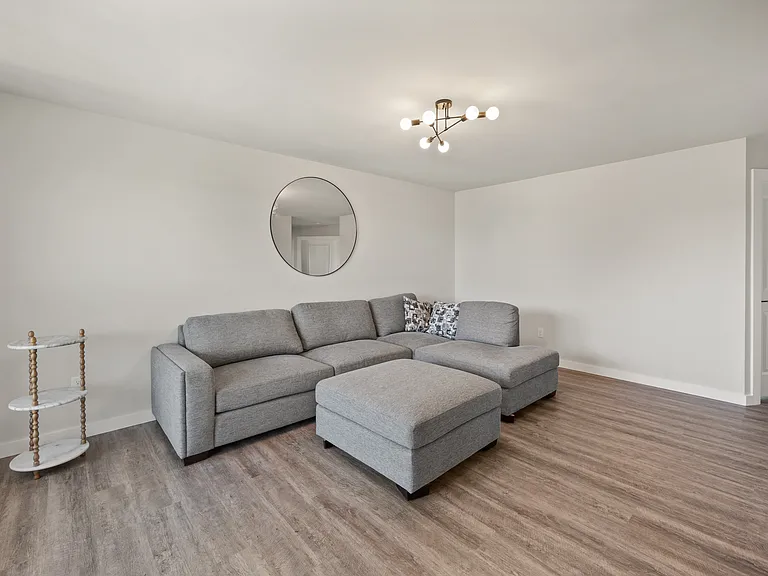 2 Nasim Way — Photo 31