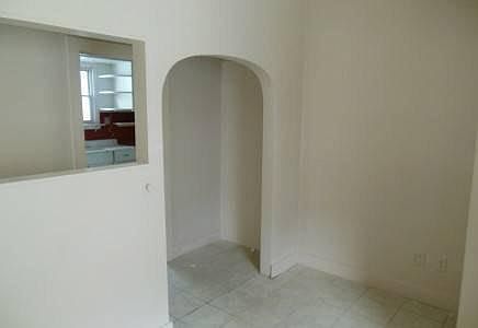 2nd image of 915 Eureka St APT 6