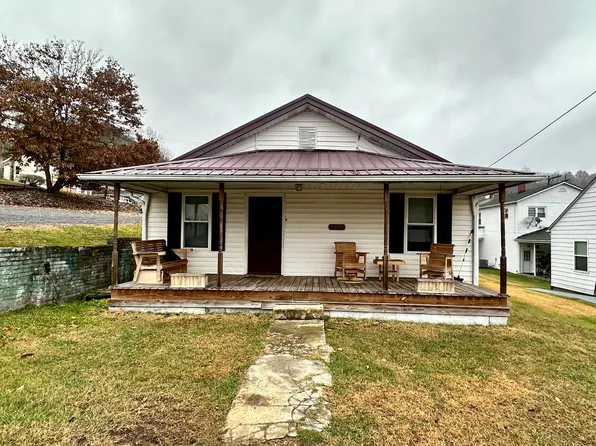 16543 Broad St, Saint Paul, VA 24283