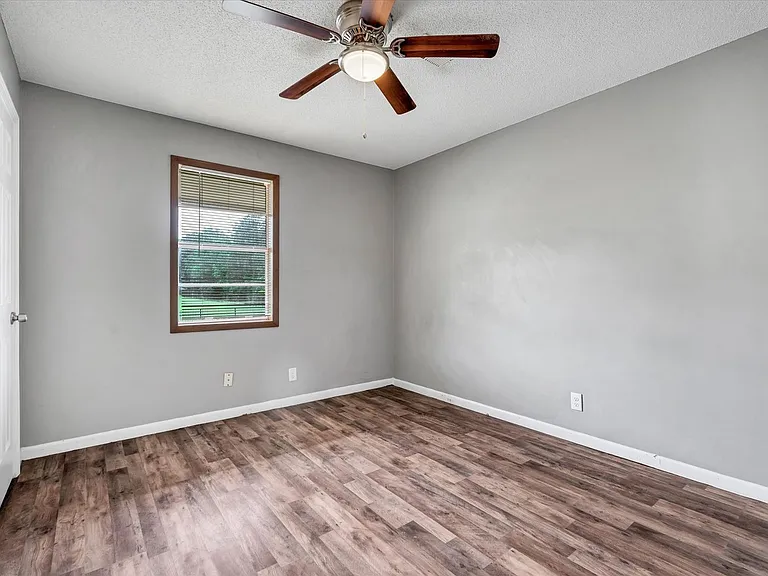 312 W College Ave — Photo 14