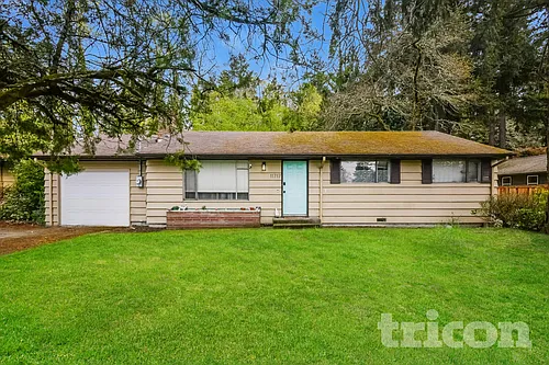 11717 83rd Ave SW Photo 1