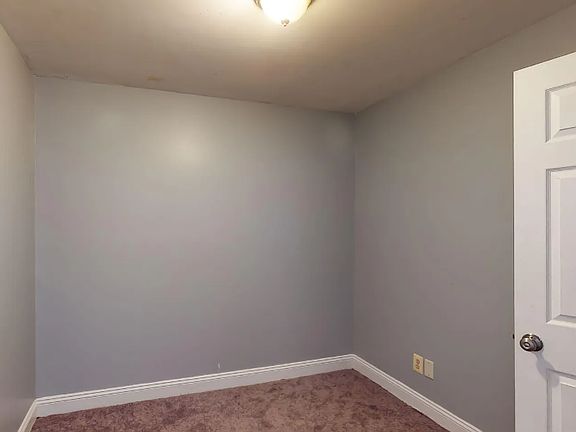 5th image of 52 Bassett St APT 2