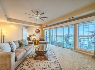 E207 E Harbour Towne Dr #207, Lake Ozark, MO 65049