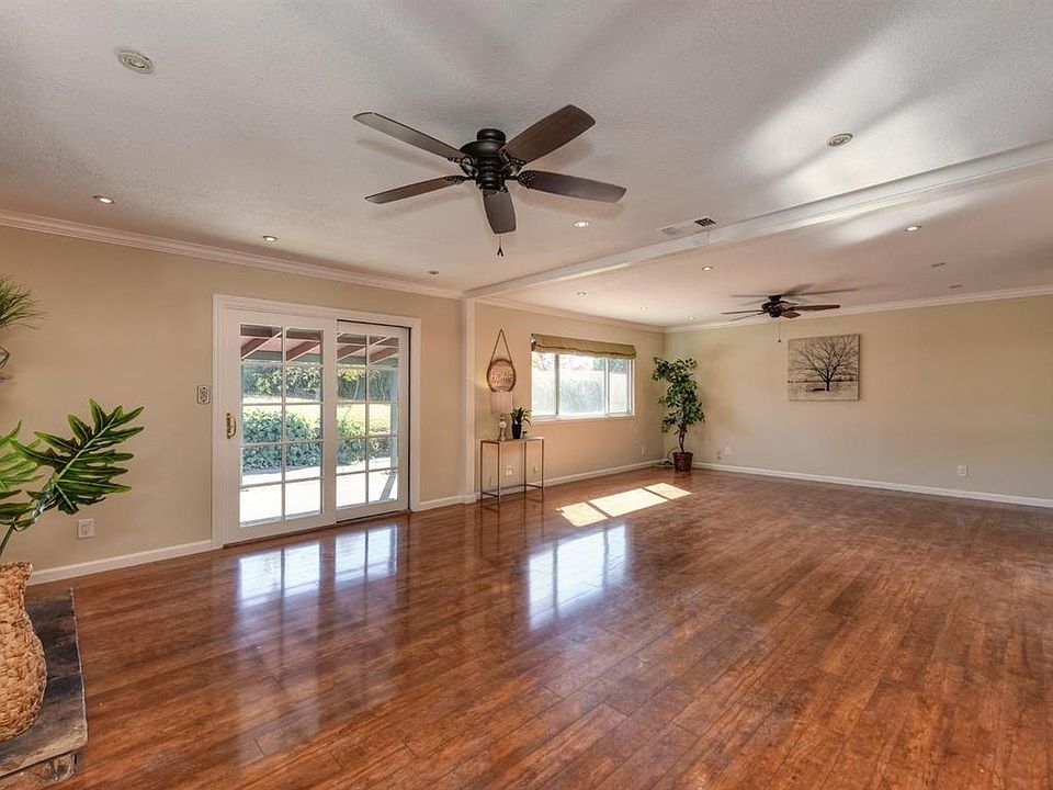1st image of 6600 Woodcrest Ct