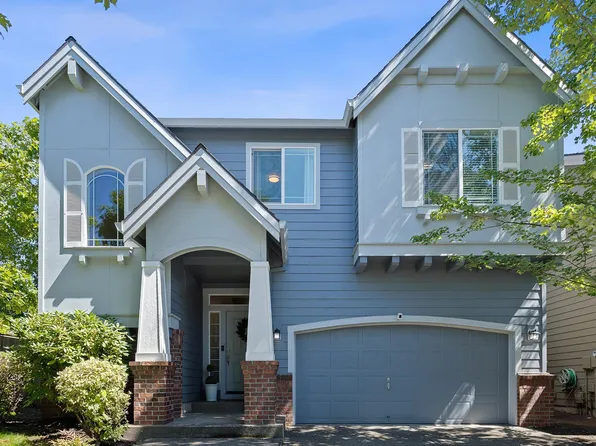 438 N Oak Leaf St, Newberg, OR 97132