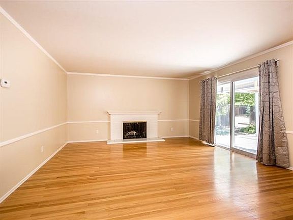 2nd image of 1574 Dominion Ave