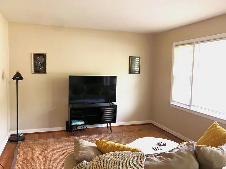 2033 Boeing Ave — Photo 16