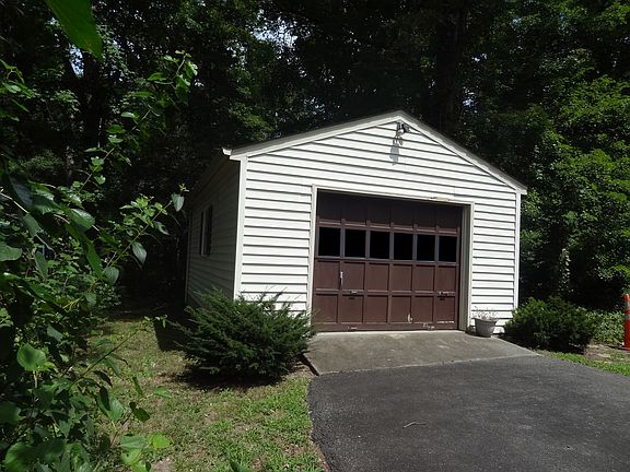 5th image of 9209 Lydell Dr