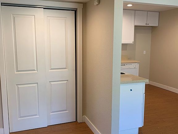 5th image of 7533-7535 Gallant Cir