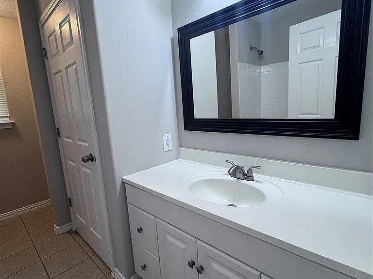 12551 Royal Lake Dr — Photo 5