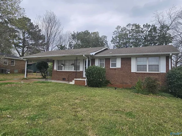 618 Austin Dr NW, Huntsville, AL 35805