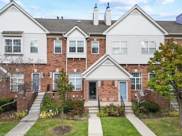 1640 Campau Farms Cir #8917, Detroit, MI 48207