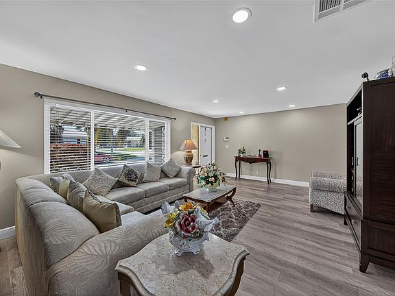 5th image of 5013 NW 51st Street