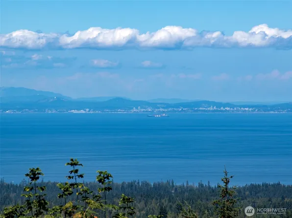 596 Watershed, Port Angeles, WA 98362