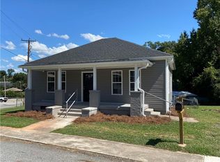 700 McConnell Ave, Eden, NC 27288