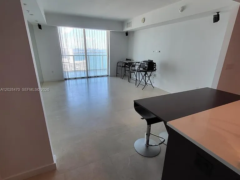 1900 N Bayshore Dr #2415 — Photo 8
