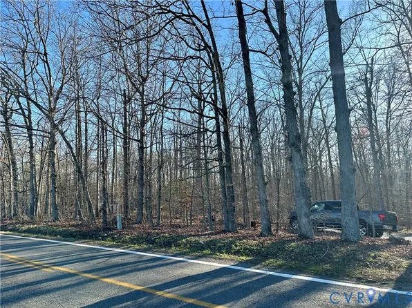 7 Clementown Rd, Amelia Court House, VA 23002