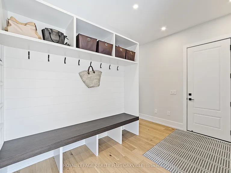 2057 Salvator Blvd — Photo 10