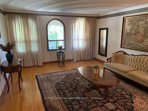 5th image of 8408 Islington Ave