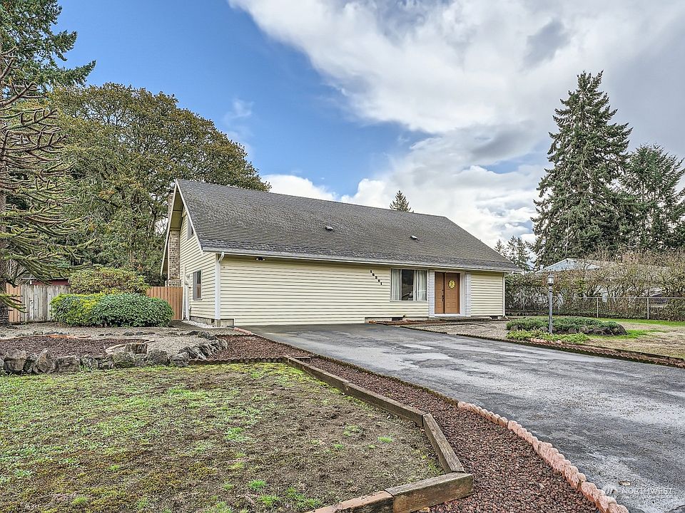 1st image of 15201 15th Avenue S