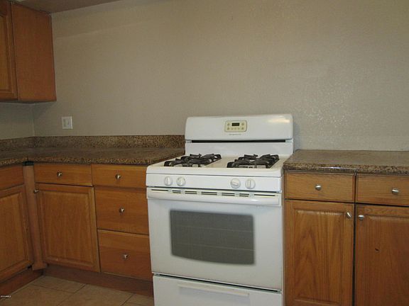 3rd image of 3307 N 57th Dr