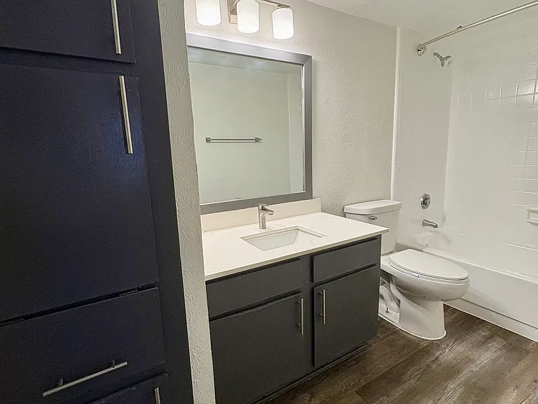 Pleasant Creek Apartments — Photo 32