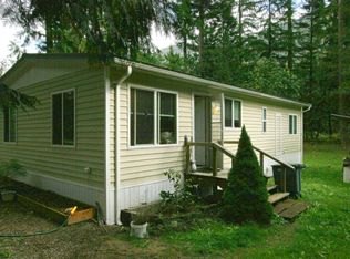 821 King Valley Dr, Maple Falls, WA 98266
