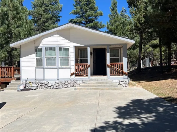 2201 Chaparral Ct, Big Bear City, CA 92314