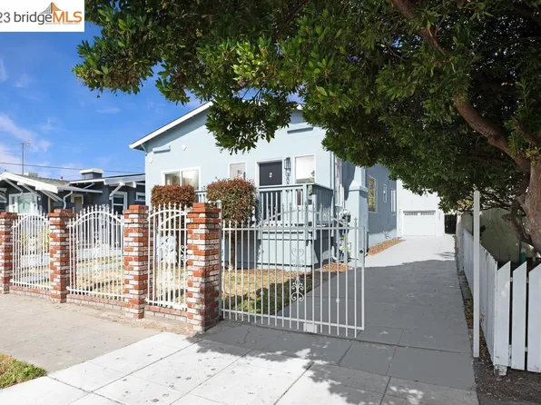 3009 Acton St, Berkeley, CA 94702