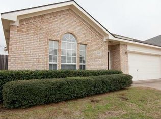 1520 Rancho Domingues Rd, Corinth, TX 76210