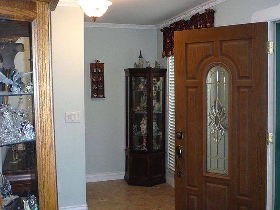 3rd image of 1340 S Cedar Ct
