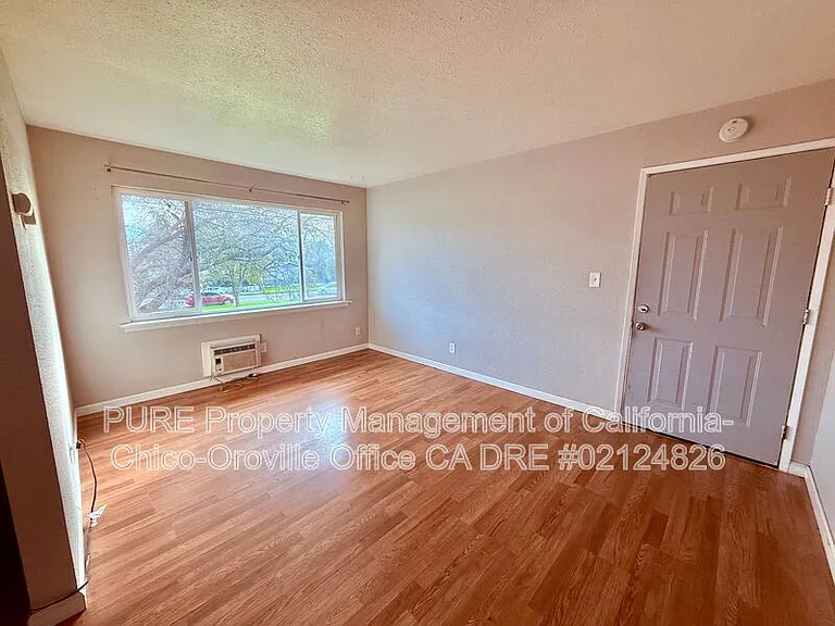 1547 2nd Ave #3 — Photo 6