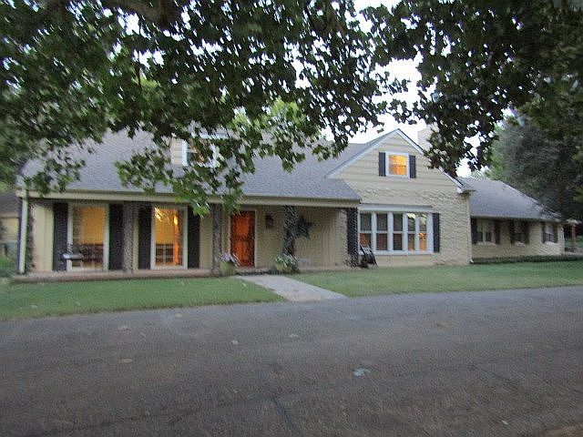 1st image of 2025 S Van Buren St