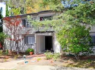 134 Sand Hill Cir, Menlo Park, CA 94025