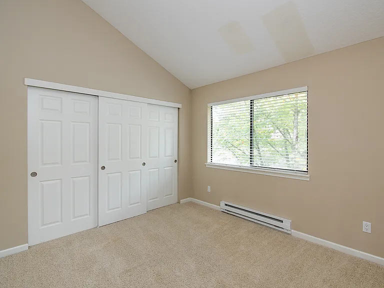 9750 SE Talbert St — Photo 16