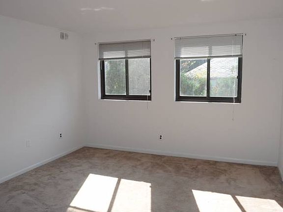 Living Rm