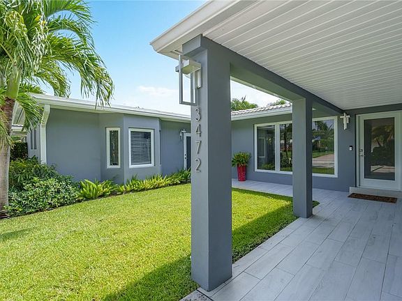 3rd image of 3472 NE 18 Avenue