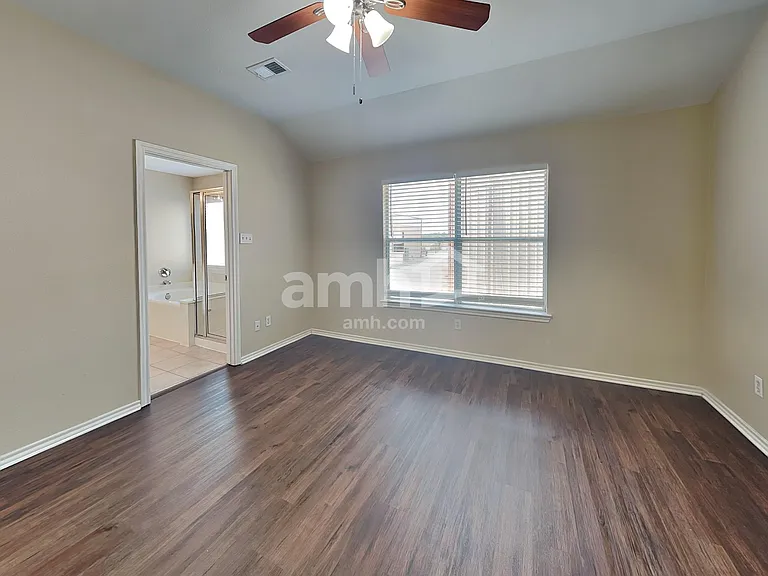 16650 Beckland Ln — Photo 10