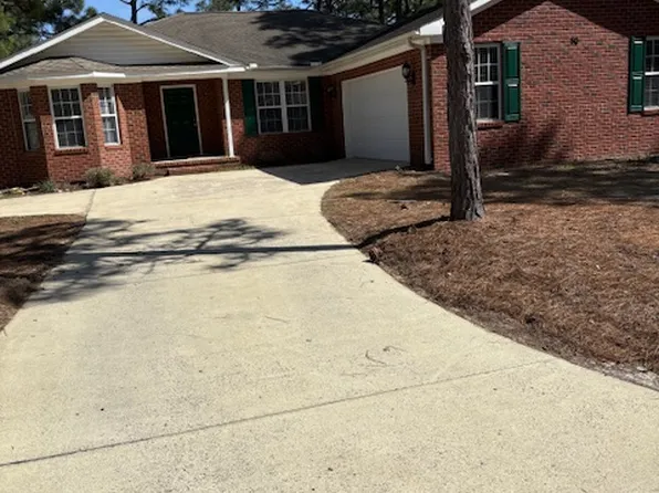 50 Winchester Rd, Pinehurst, NC 28374