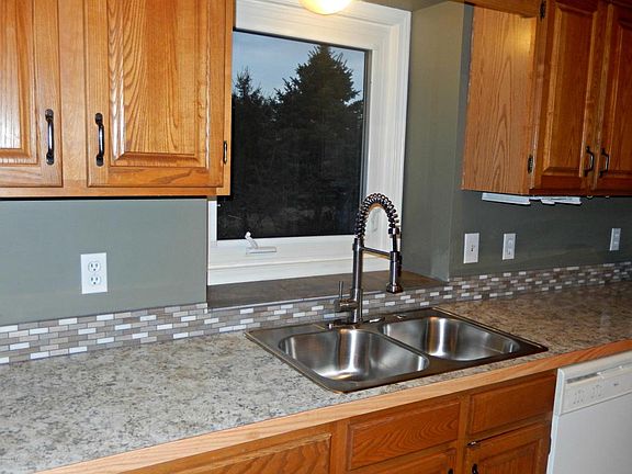 5th image of 6080 Knoll Dr