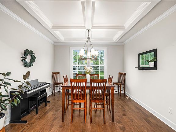 4th image of 1705 Stevensan Dr