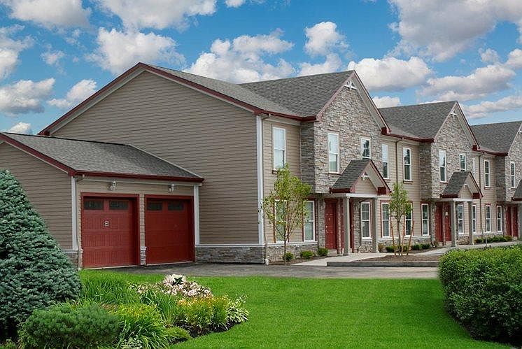 1st image of 50 Glendon Pl Unit C