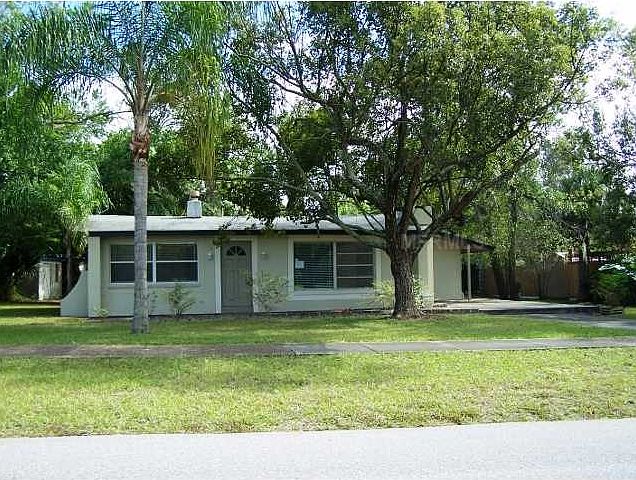 1st image of 10321 Newport Cir