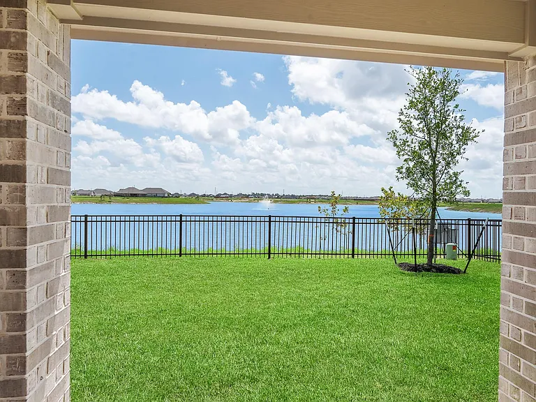 3085 Emerald Ocean Dr — Photo 46