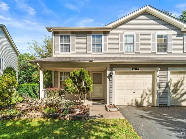 13961 S Oakdale Cir, Plainfield, IL 60544