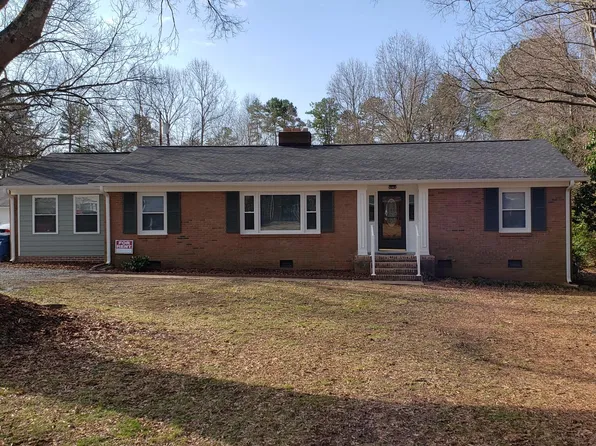 10634 Forest Dr, Matthews, NC 28105