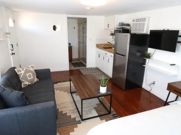 2214 N 8th St #B, Phoenix, AZ 85006