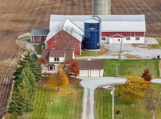 6228 E Hillcrest Rd, Two Rivers, WI 54241