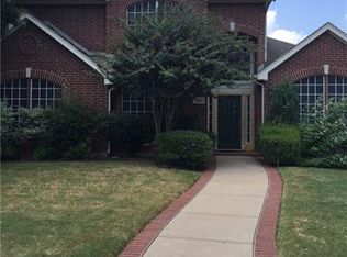 602 Newcastle Ln, Grand Prairie, TX 75052